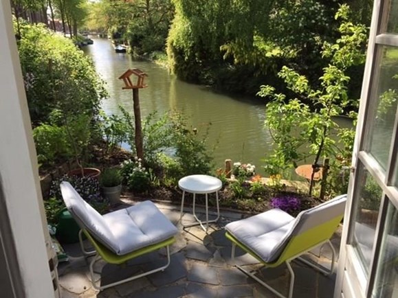 Uitzicht op het water vanaf kamer B&B Tante Bets